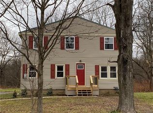 6464 Bartlett Rd, Rome, NY 13440