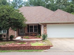 68207 Diamondhead Dr E, Diamondhead, MS 39525