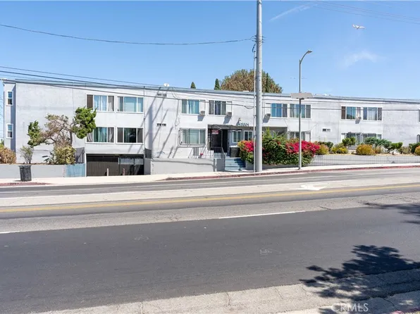 13061 Vanowen St, North Hollywood, CA 91605