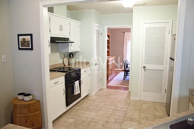 662 Ridgewood Dr — Photo 11