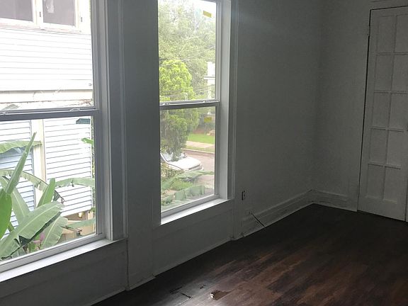 3rd image of 4411 Danneel St