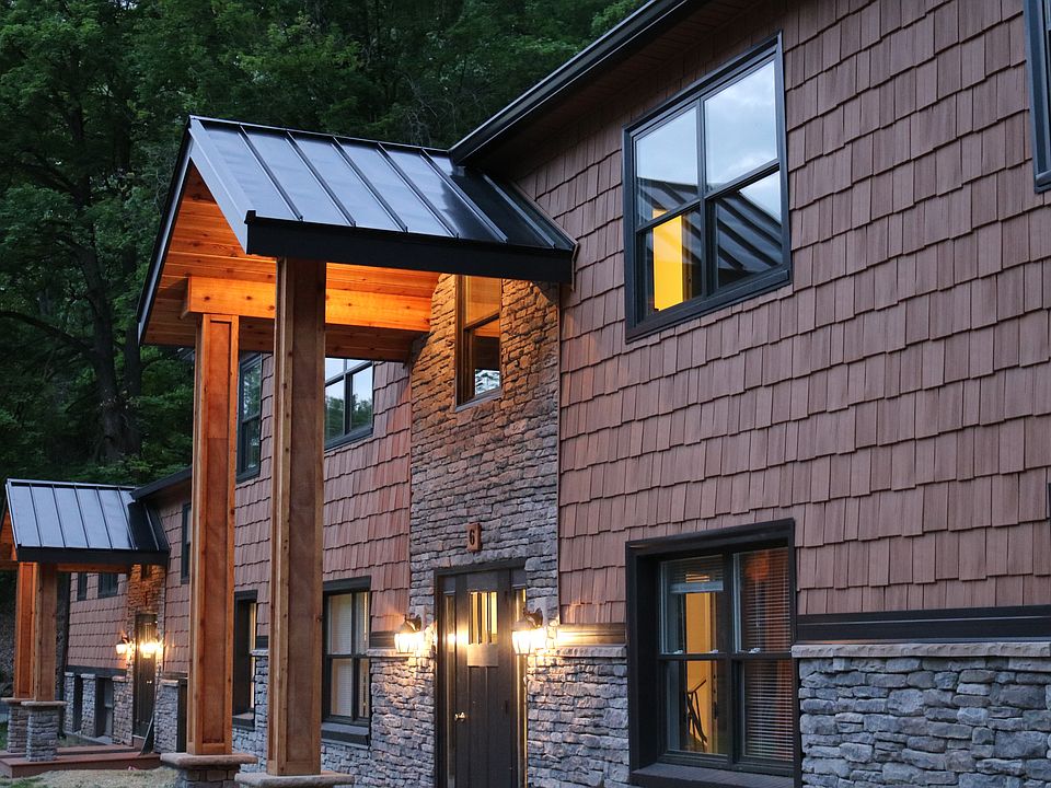 Exterior 2