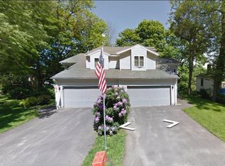 52 Circuit Ave, Waterbury, CT 06708