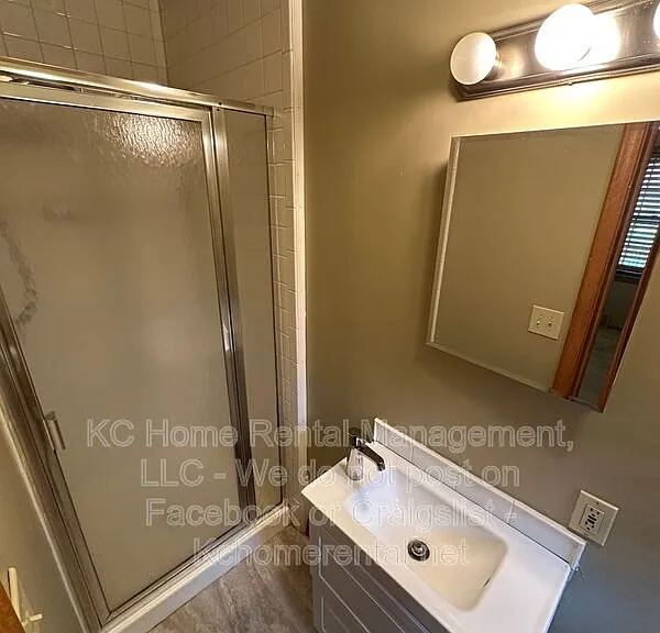 5423 Ballentine St — Photo 25
