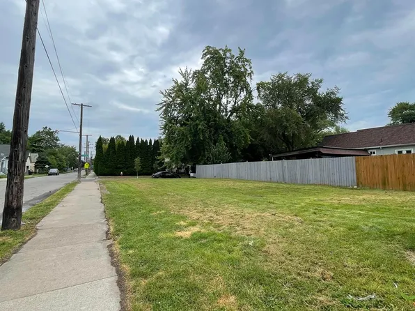 1497 Lansing St, Detroit, MI 48209