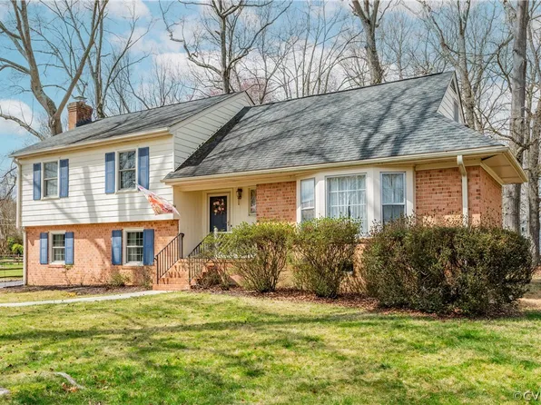 2210 Lochwood Ct, Henrico, VA 23238