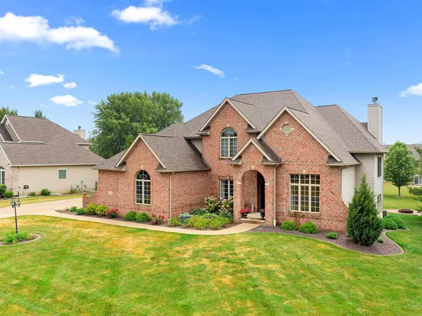 308 Windsor Dr, Metamora, IL 61548