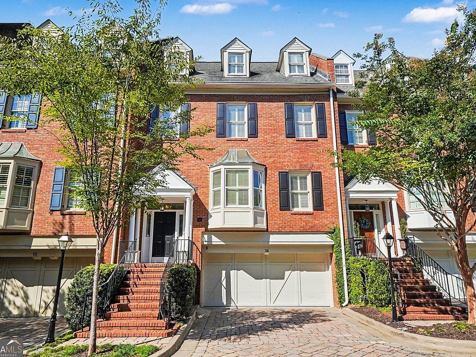 1st image of 3685 Peachtree Rd NE APT 16