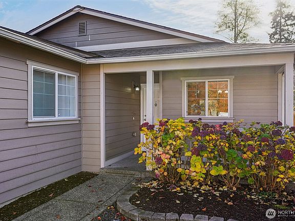 3rd image of 1224 183rd Street Ct E