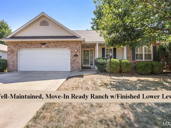 7073 Stallion Dr, Edwardsville, IL 62025