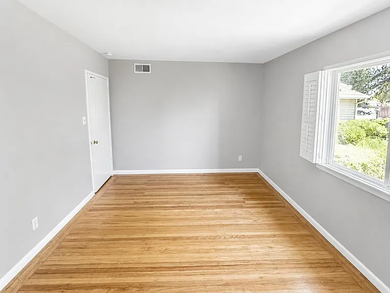 4549 Lippi Pkwy — Photo 22