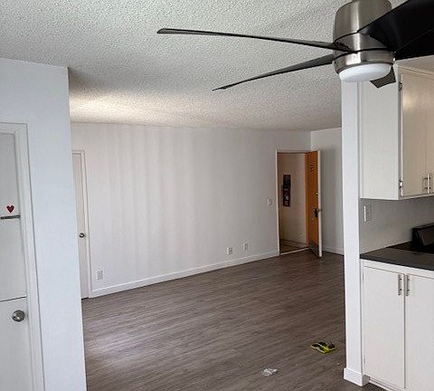 3rd image of 1527 11th St APT 8
