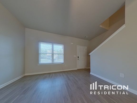 3rd image of 46 Carriage Hills Dr SE