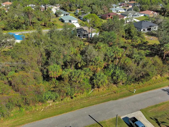 1 Sargon Ave, North Pt, FL 34287
