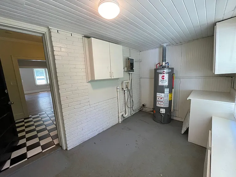 3303 Abingdon Rd — Photo 36