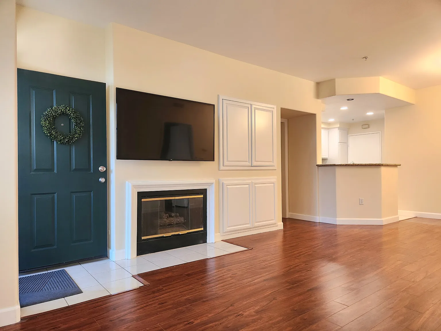 1305 Solvay Aisle — Photo 4