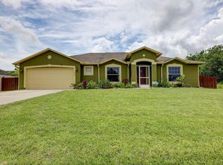 918 SW McDevitt Ave, Port Saint Lucie, FL 34953