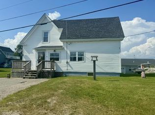 44 Elm St, Beals, ME 04611