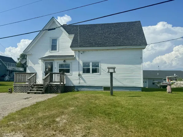 44 Elm Street, Beals, ME 04611