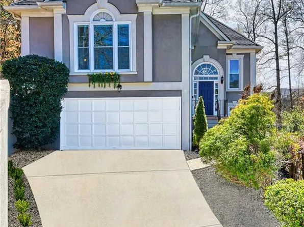 2235 Lenox Walk NE, Atlanta, GA 30319