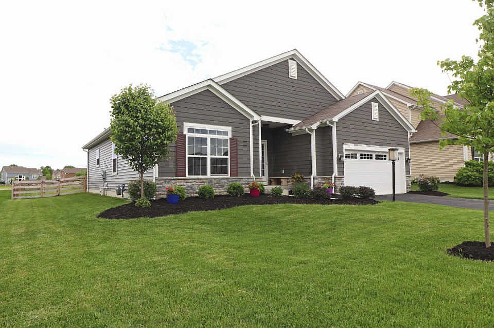 1st image of 599 Buena Park Dr