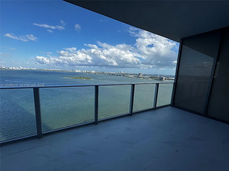 700 NE 24th St #2206 — Photo 15