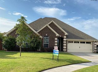 13 Prairie Lace Ct, Wichita Falls, TX 76310