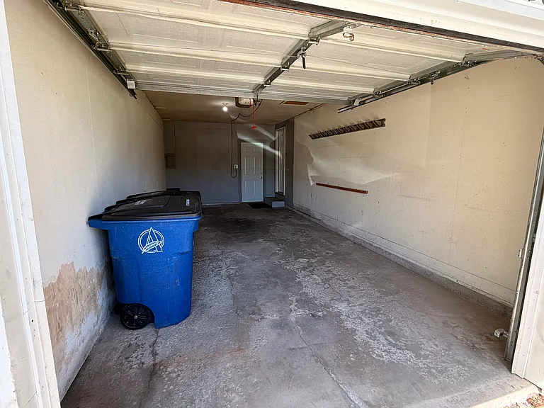 2074 Marlee Ln #2074 — Photo 17
