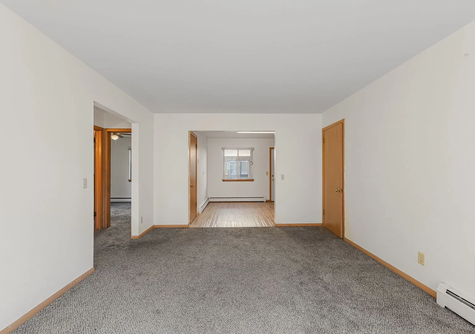 2409 Brentwood Pkwy — Photo 3
