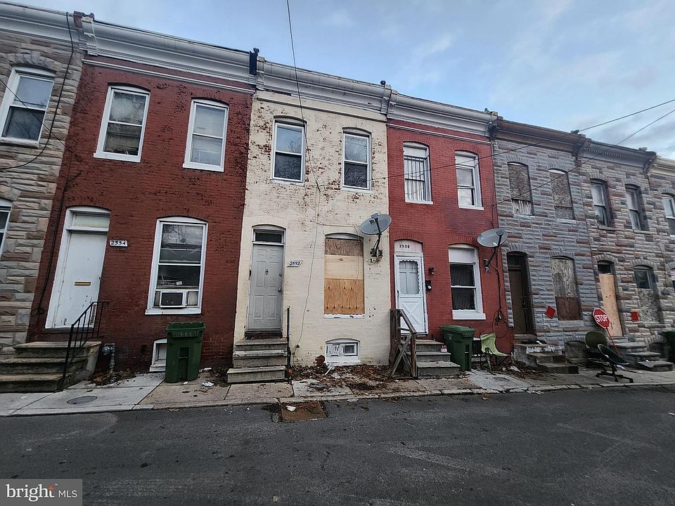 1st image of 2552 Boyd St