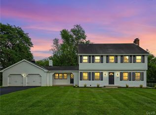 1259 Divot Dr, Allentown, PA 18106