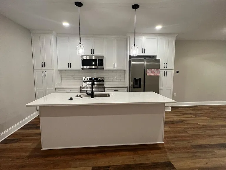 615 N Calhoun St #1 — Photo 6