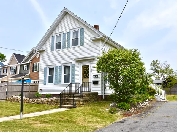 215 High Street, Wareham, MA 02571