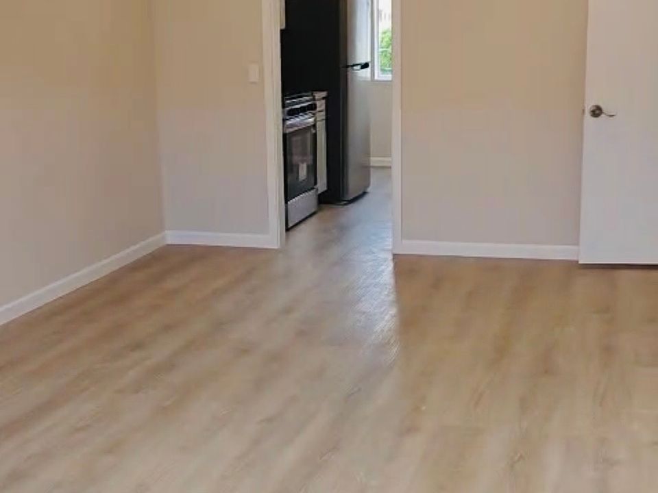 1st image of 1134 E Doran St APT 8