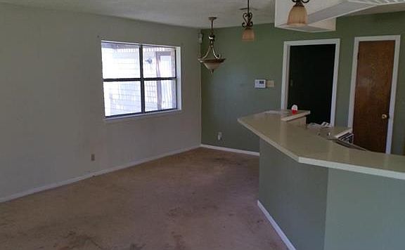 3rd image of 1623 Driftwood Dr
