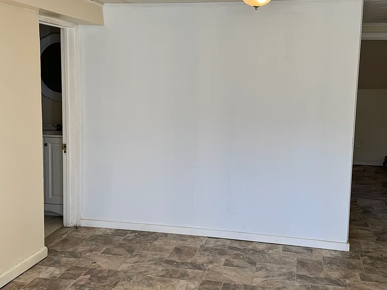 94 Sycamore Rd — Photo 4