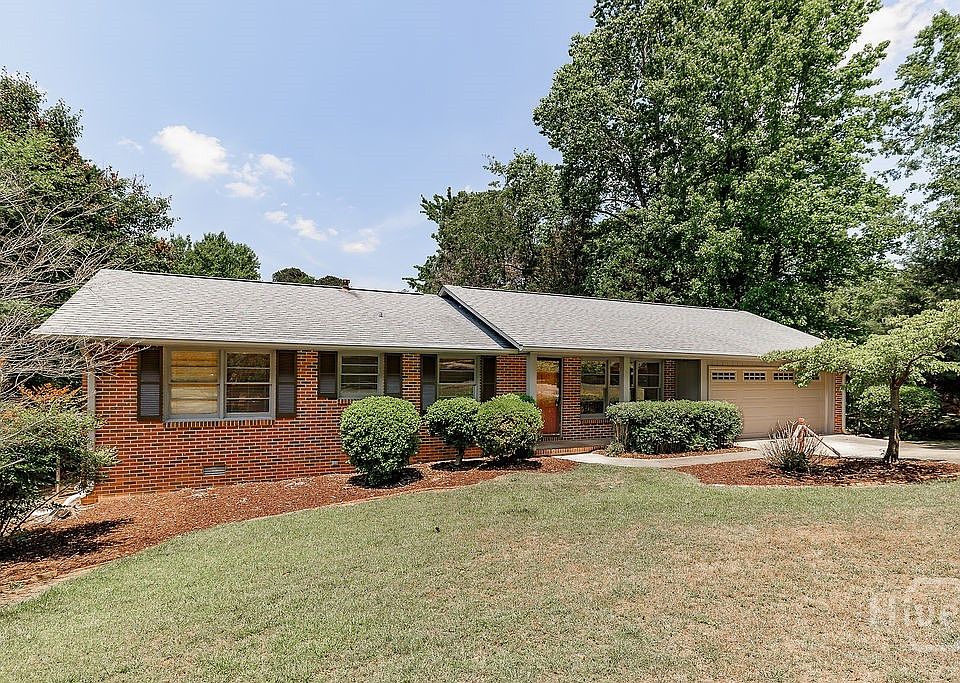 1st image of 1141 Tuxedo Lane