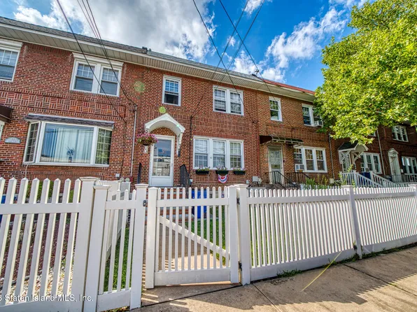 43 Hylan Pl, Staten Island, NY 10306