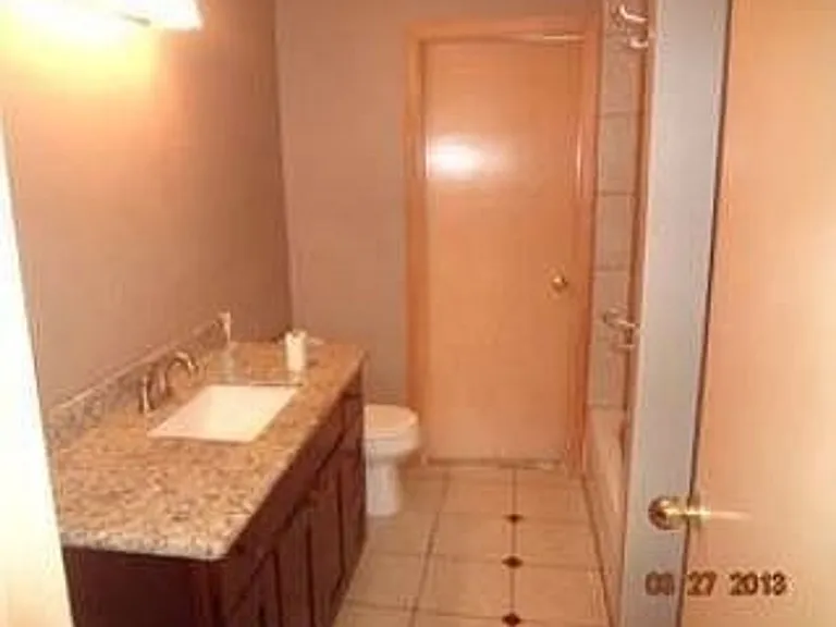 9520 1st Ave NE #C303 — Photo 7