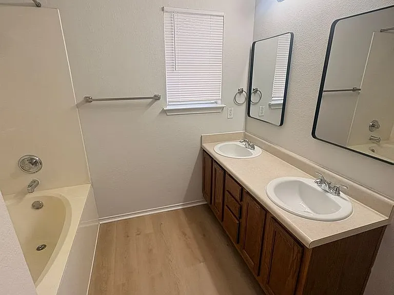 17314 Tobermory Dr — Photo 12
