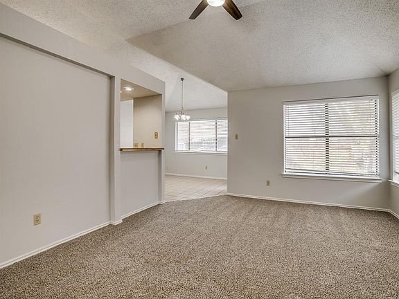 4th image of 538 Lee Dr