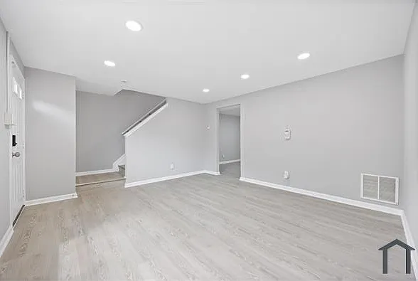 6016 Marquette Rd — Photo 5