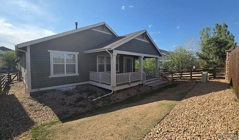 4918 S Wenatchee Cir — Photo 2