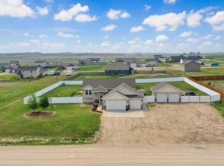 13676 Cherry St NW, Williston, ND 58801