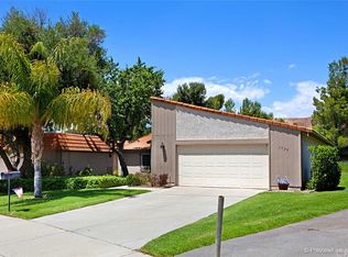 5720 Falling Leaf Ln, Jurupa Valley, CA 92509