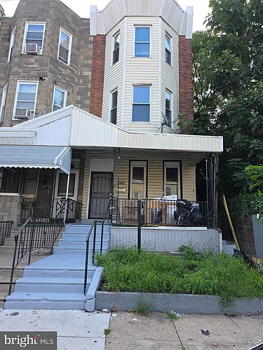 3709 N 16th St Photo 1