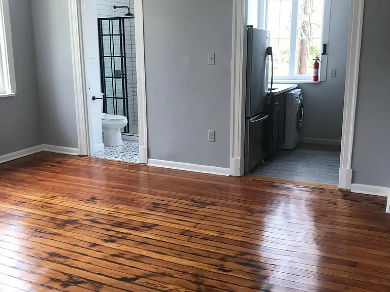3413 Carondelet St #D — Photo 7