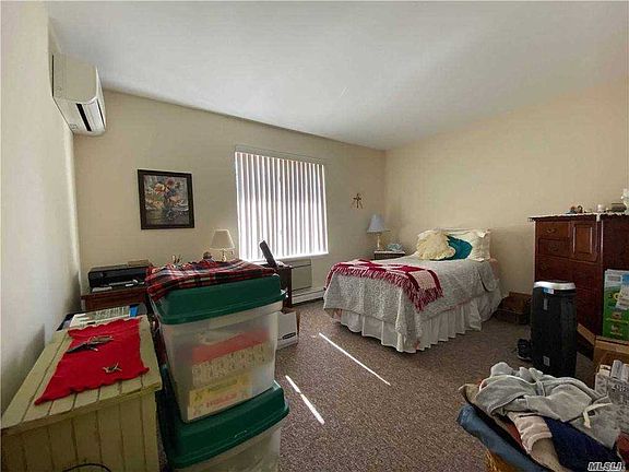 2nd image of 213 Lake Ave APT 1