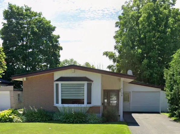 1129 Algonquin Blvd, Peterborough, ON K9H 6N1