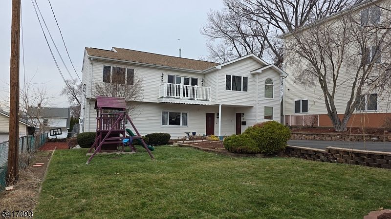 1st image of 342 Sherman St #2